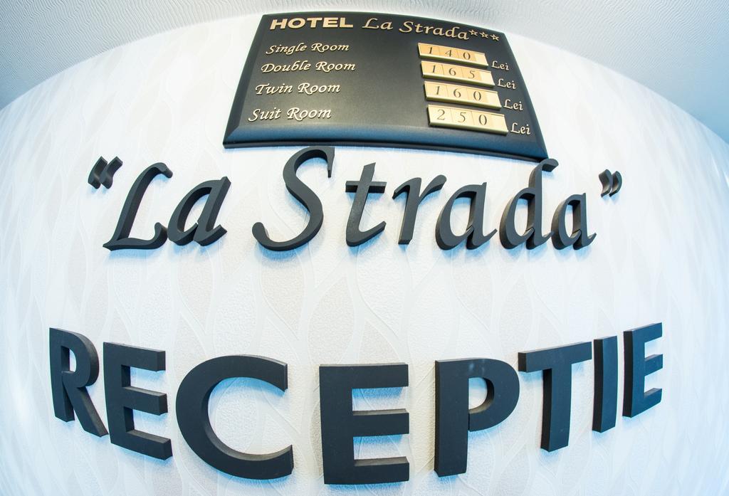 Hotel La Strada Ploieşti Eksteriør bilde